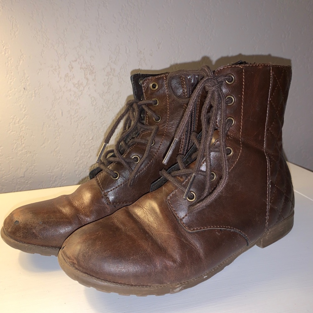 ADORABLE GIRLS BROWN LACE UP BOOTS